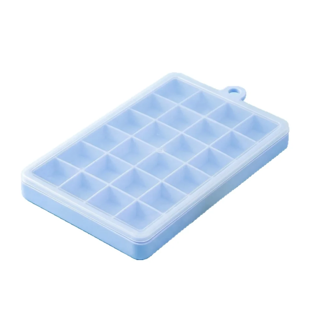 silicone large capacity ice cube tray with lid